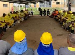 AA aa aaa cadeia publica capa.jpg