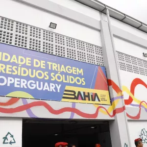 Unidade de triagem de resíduos sólidos COOPERGUARY