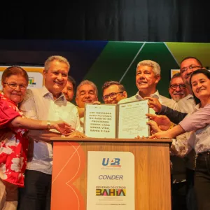 ”Habitação é direito. Esse é um projeto fundamental”, reforçou Jerônimo em anúncio da construção de 3.401 habitações do MCMV na Bahia