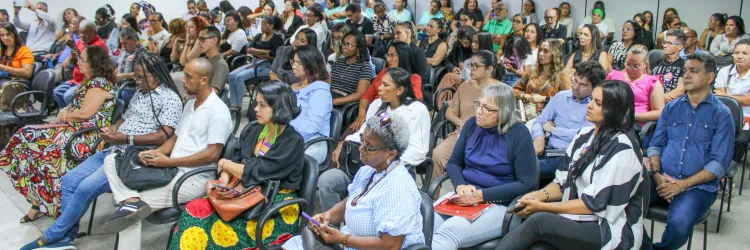 SEDUR e ConCidades/BA promovem debate sobre feminicídio e fortalecem  ações de enfrentamento à violência contra a mulher