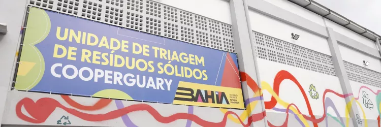 Unidade de triagem de resíduos sólidos COOPERGUARY