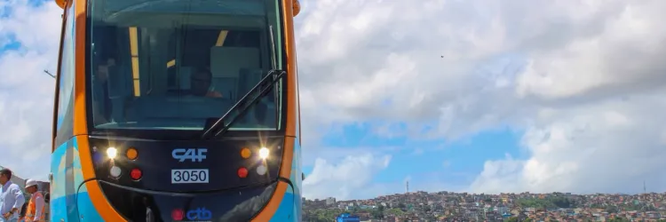 VLT de Salvador e Região Metropolitana avança com nova viagem teste até Itacaranha
