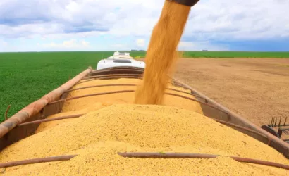 Carregamento de soja - PIB do agronegócio