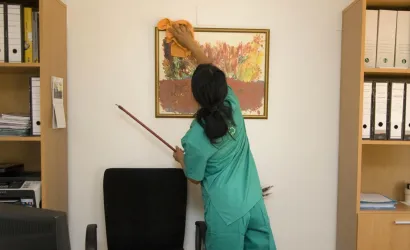 Serviço de limpeza em escritório