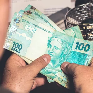 PIB. Cédulas do Real