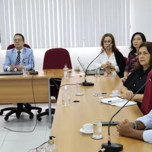 SEI apresenta resultados de pesquisa de satisfação à PGE-BA