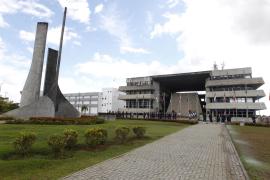 16249526377_cc4f9a1120_k (1)