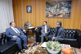 9e0c19b9-848d-4760-8618-718a7f8a8251