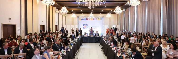 Fórum Nacional reúne estados e Governo Federal para debater planejamento e políticas públicas