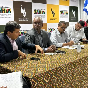 Encontro debate capacitação de comunidades locais para atuação nas obras da Ponte Salvador–Itaparica