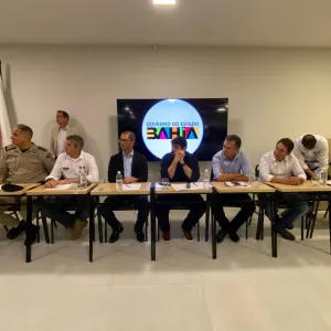 Reunião de representantes do Governo do Estado com produtores rurais
