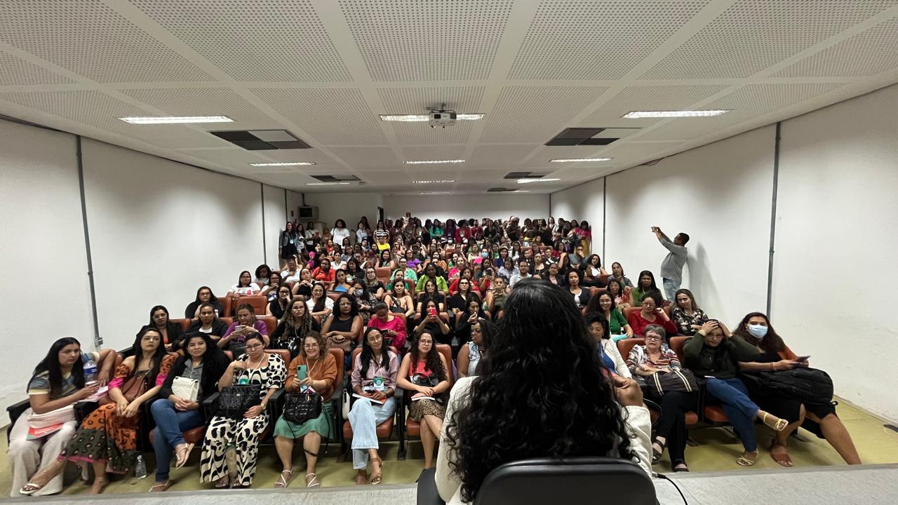 capacitasuas trabalho familia