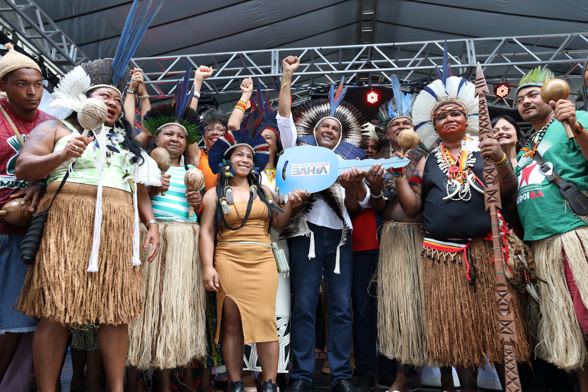 indígenas entregas e obras