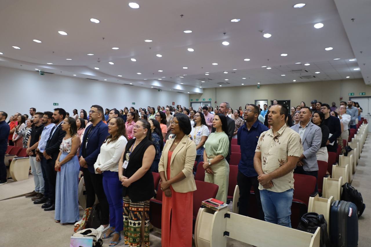 Reunião da CIB apresenta estratégias de educação permanente e fortalece assistência social