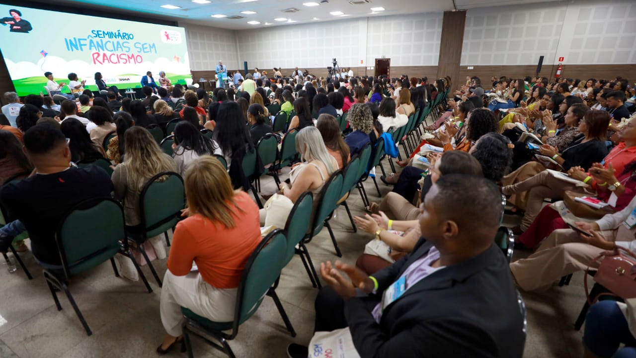SEMINARIO INFANCIAS SEM RACISMO