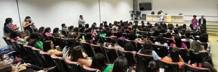 capacitasuas trabalho familia