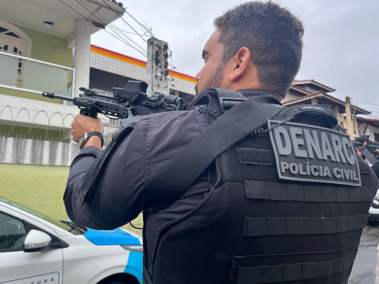 Operação Erva Afetiva prende três pessoas ligadas a grupo criminoso que fazia apologia e venda de drogas nas redes sociais