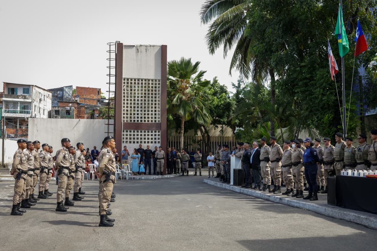 15 policiais militares concluem 2ª edição do Curso de Enfrentamento em Áreas Conflagradas