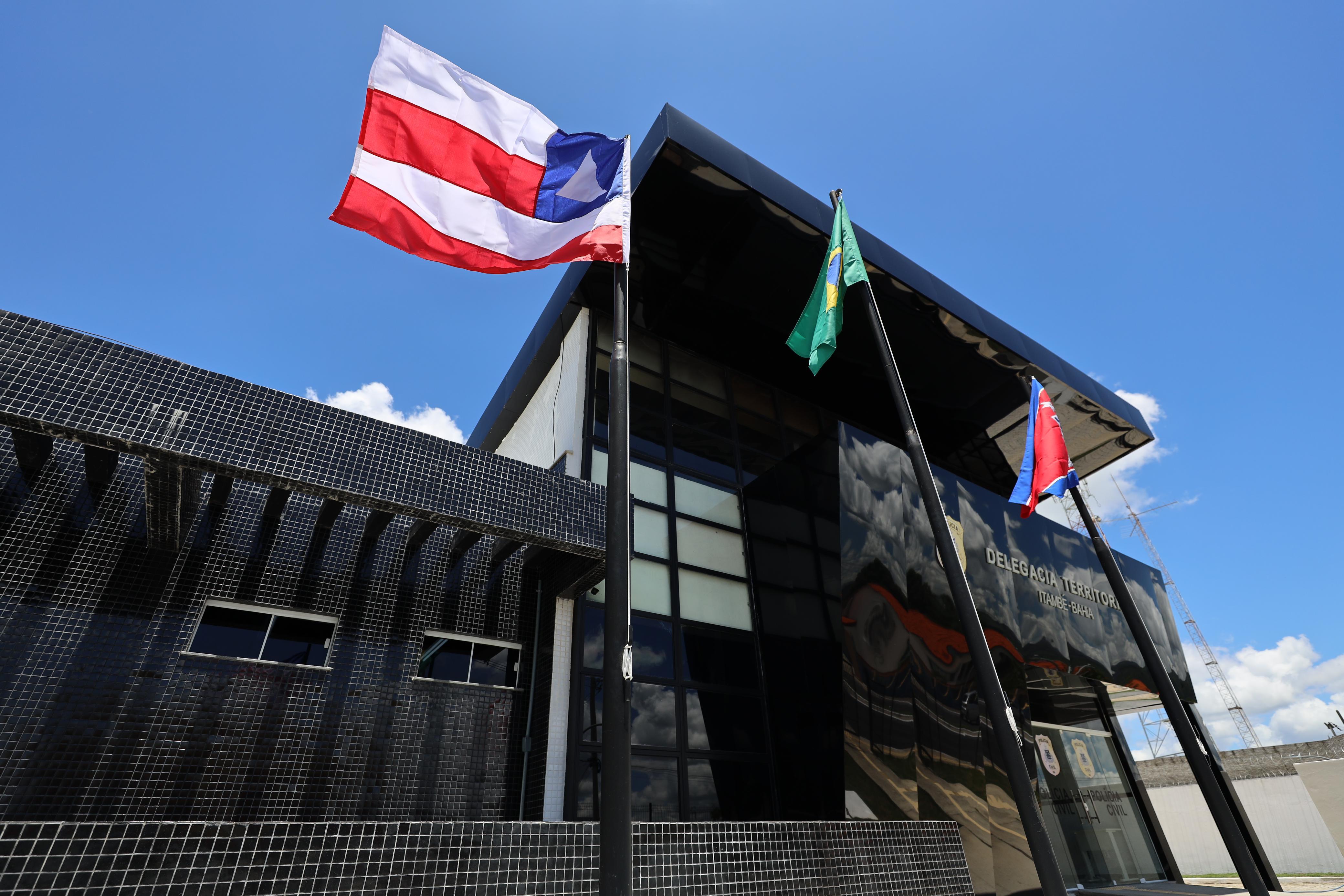 Haeckel Dias/ Ascom PC