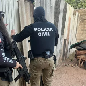 Homem é preso por estupro de vulnerável contra a própria filha em Luís Eduardo Magalhães