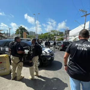 Mulher investigada por homicídio é presa em Vera Cruz