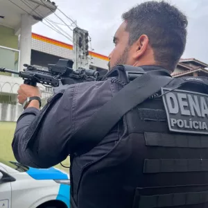 Operação Erva Afetiva prende três pessoas ligadas a grupo criminoso que fazia apologia e venda de drogas nas redes sociais