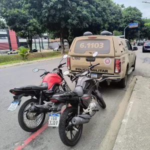 Batalhão Apolo da PM captura dupla suspeita de usar motos em sequestro de nutricionista