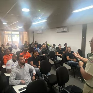 Grupo de Trabalho para festas populares debate uso de drones