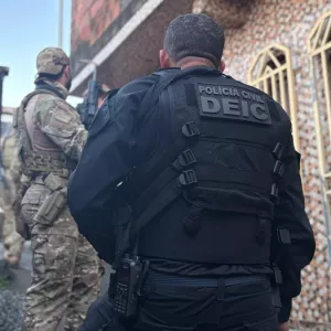 Ação da Polícia Civil resgata em Camaçari homem sequestrado em Entre Rios