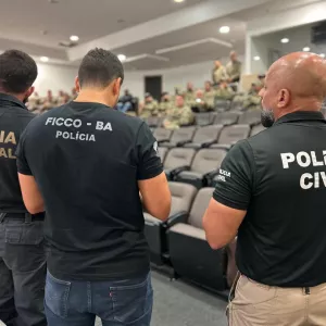 FICCO Bahia e PC capturam assaltante foragido da Justiça do estado do Ceará 