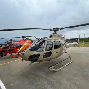 Secretário da Segurança e dirigentes da PM, PC e Bombeiros realizam inspeção técnica em novos helicópteros