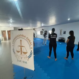 Corregedoria da SSP promove aula de defesa pessoal feminina em homenagem ao mês da mulher