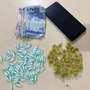 PM prende suspeito por tráfico de drogas em Campinas de Pirajá