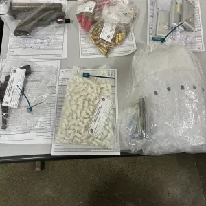 PM detém suspeito e apreende drogas em Itamaraju