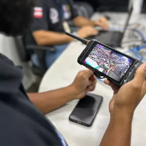 Dois foragidos são capturados durante Festa da Cidade em Teixeira de Freitas 