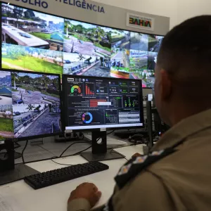 Sistema de Reconhecimento Facial auxilia na prisão de foragidos da Justiça durante a Micareta de Itajuípe