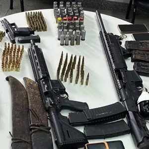 Criminosos foram capturados na manhã desta quarta-feira (14), por guarnições do 19º Batalhão da Polícia Militar
