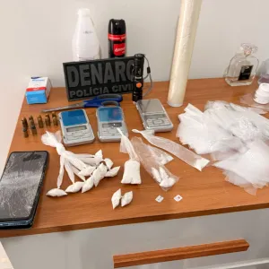 Motorista de aplicativo é preso por tráfico de drogas em Vitória da Conquista
