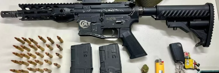 PM apreende fuzil, carregadores, munições e droga em Cajazeiras