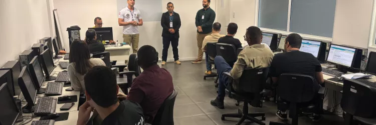 DG promove curso sobre elaboração de documentos