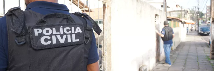 Homem que matou amigo com 40 facadas é preso em Feira de Santana