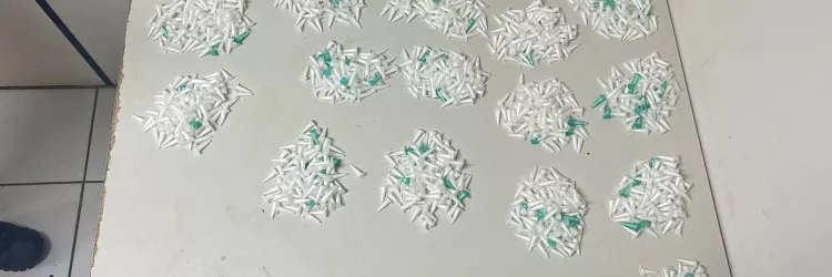 PM apreende drogas em Feira de Santana