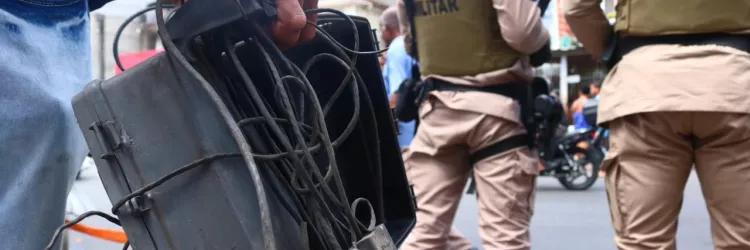 Forças Estaduais da Segurança realizam ação de combate a  possíveis ligações clandestinas de internet e de videomonitoramento em Marechal Rondon 