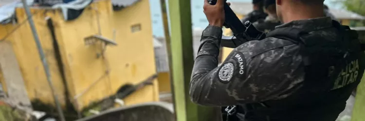 Porções de drogas e celulares são encontrados com homem utilizando tornozeleira eletrônica 