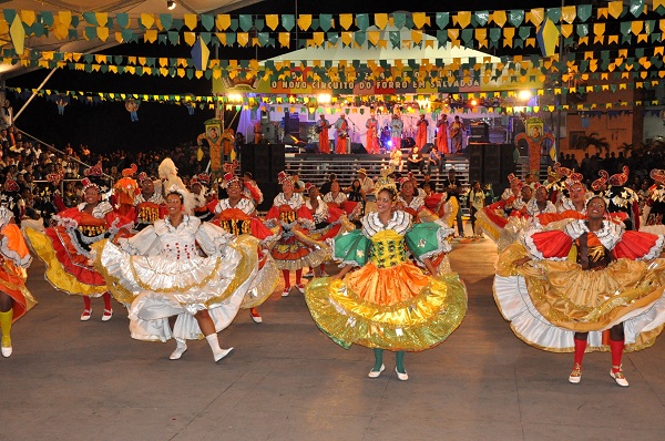 O Campeonato Estadual de Quadrilhas foi transferido para o subúrbio Fotos: Rita Barreto/ Bahiatursa