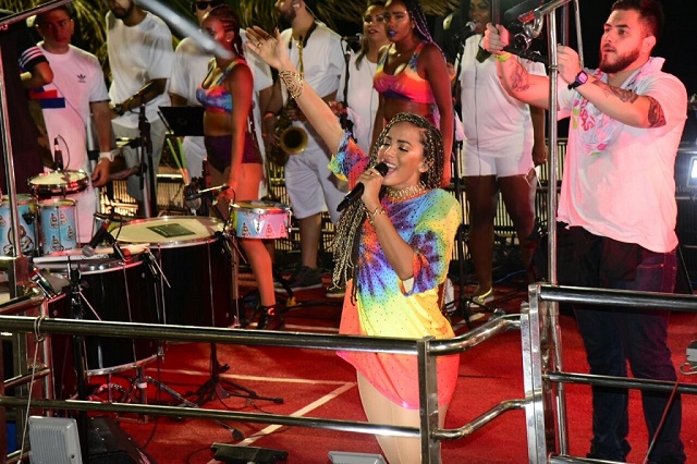Anitta no circuito Dodô Foto: Rosilda Cruz/ Bahiatursa