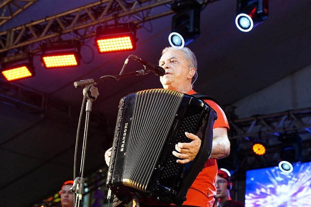  Flávio José Fotos: @r5produtora