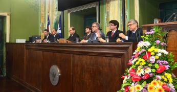 Guilherme Paulus recebe título de Cidadão de Salvador 