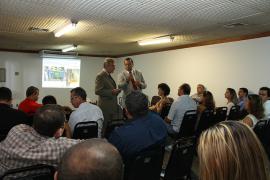 9817948616_26ac92cb6a_z