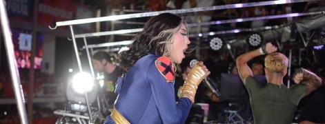 slide Pabllo Vittar - Foto - Fred Pontes - Sufotur